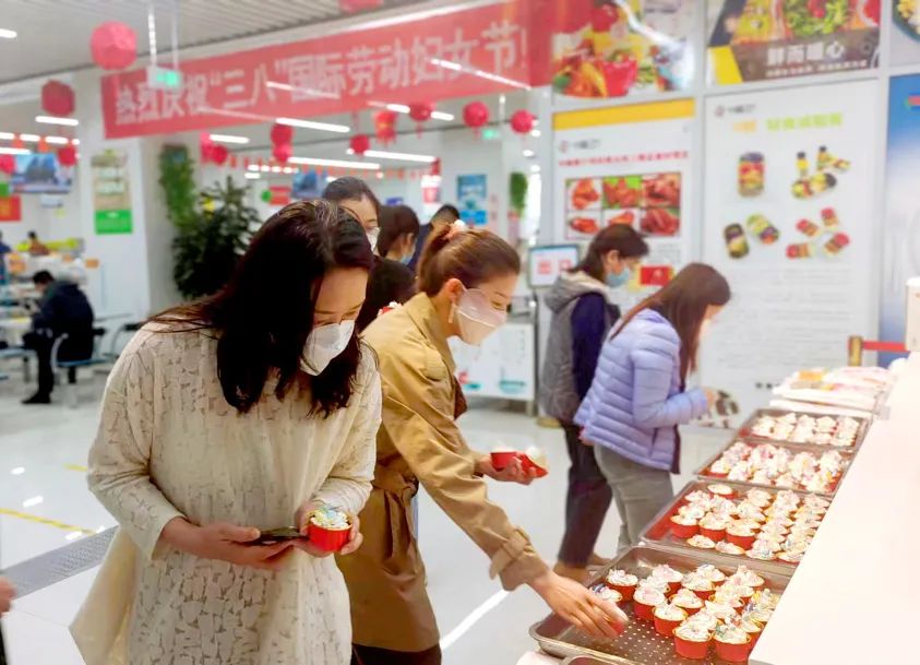 中膳食堂承包公司，機關食堂高標準運營服務案例